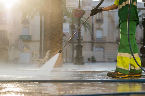 Best Commercial Building Pressure Washing  in Hannibal, MO